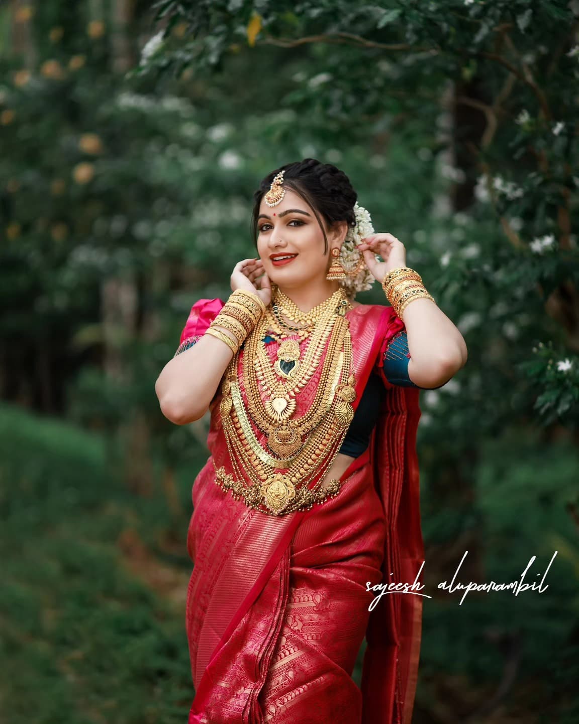 Bridal Innovation portfolio look 2, showing Kerala bridal makeup, hair styling, saree, jewellery, or ceremony details.